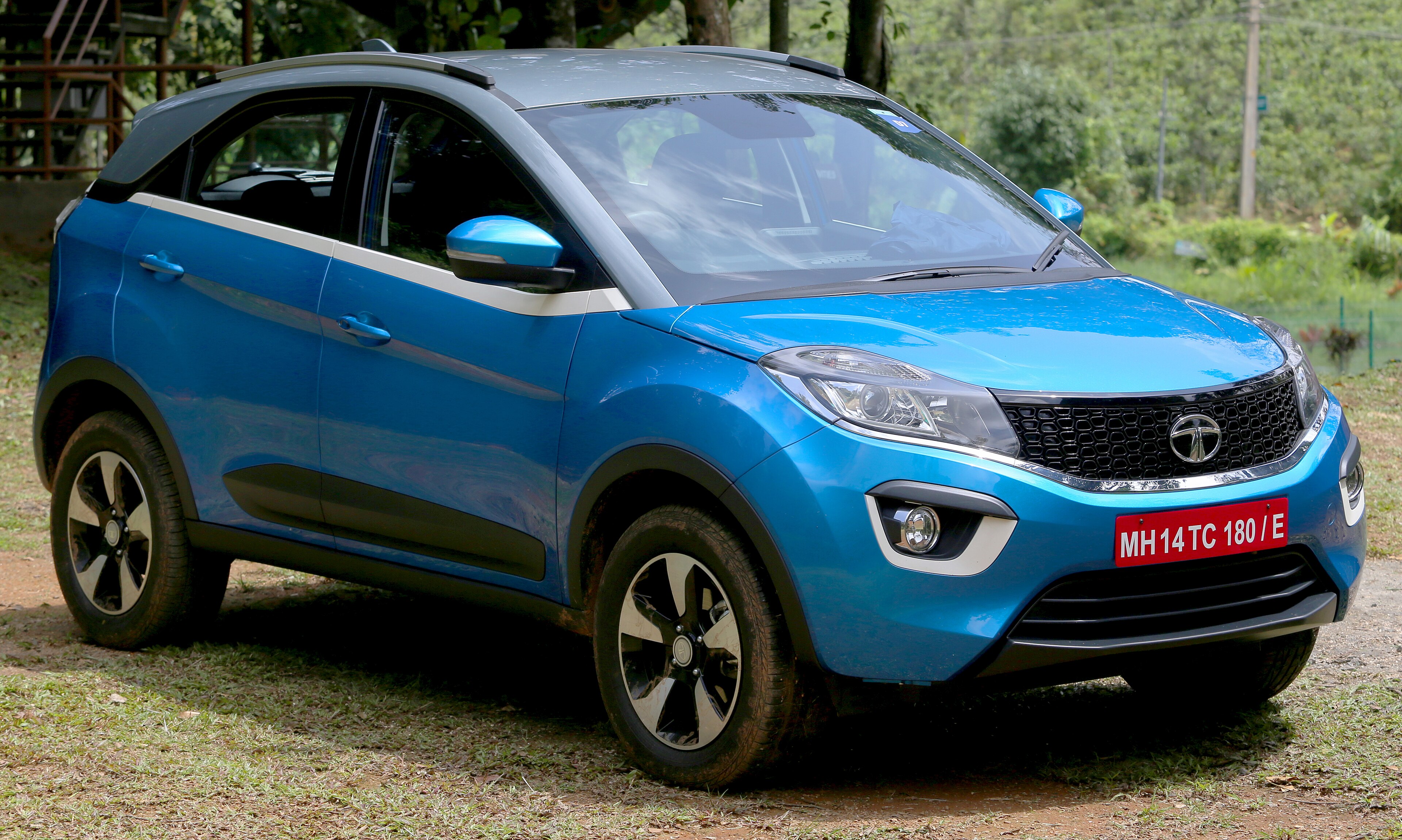 Tata Nexon EV Top Match